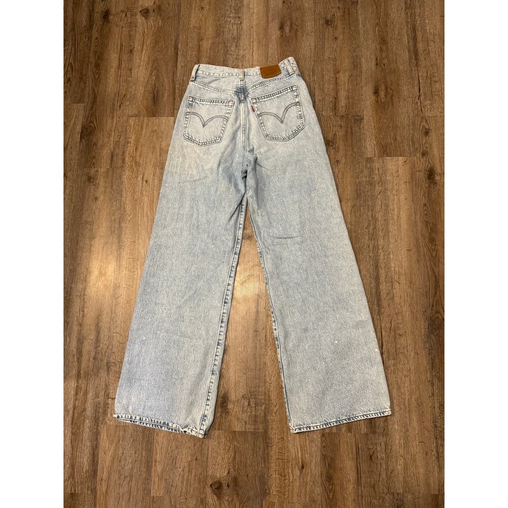 Levi's Premium Women's Ribcage Wide Leg Jean Size 28 - Picture 2 of 14